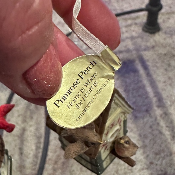 Vintage porcelain Bradford Exchange heirloom birdhouse ornaments - Picture 6 of 13